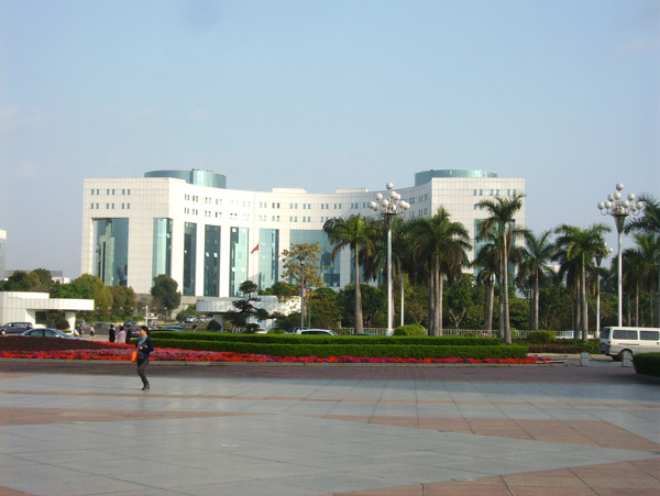 广州市番禺区大楼图片