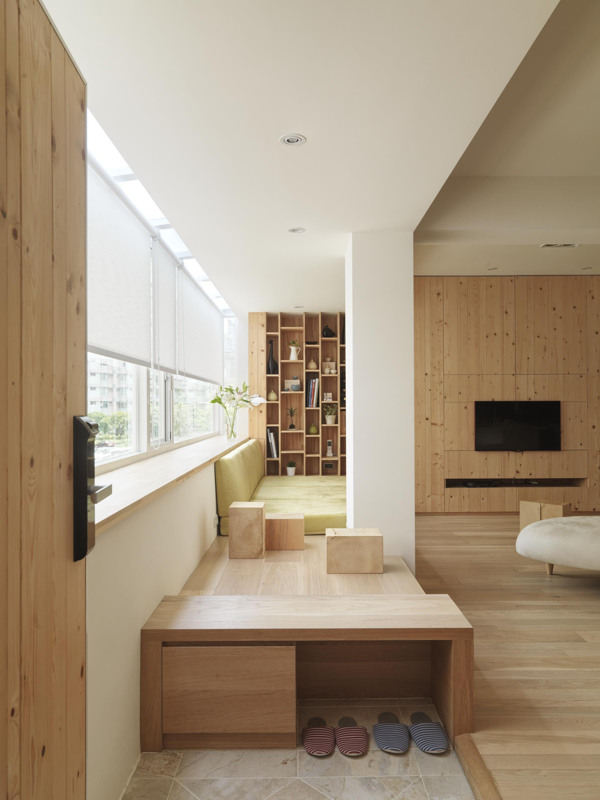 日式客厅木地板室内装修效果图