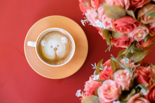 鲜花与花式咖啡