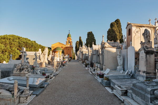 外国城市墓地