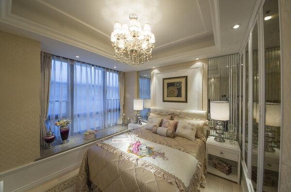 现代高级卧室浅粉色床品室内装修效果图