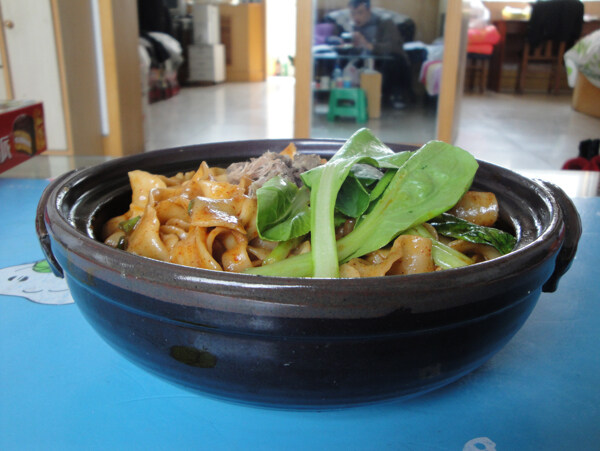 牛肉油潑面圖片