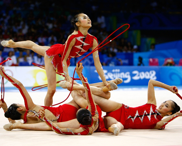 08北京奥运会女子艺术体操图片