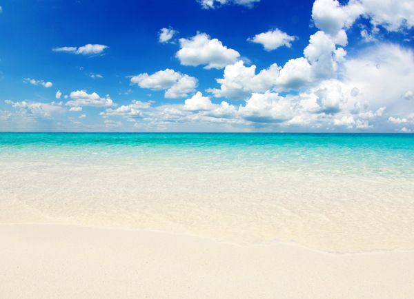 蓝色海滩风景图片