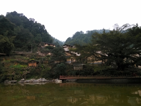廣西水韻瑤寨圖片