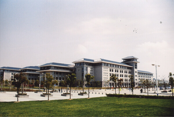 东南大学教学楼图片