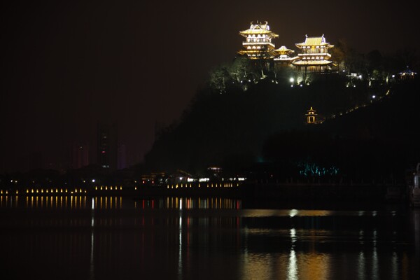 北固山夜景圖片