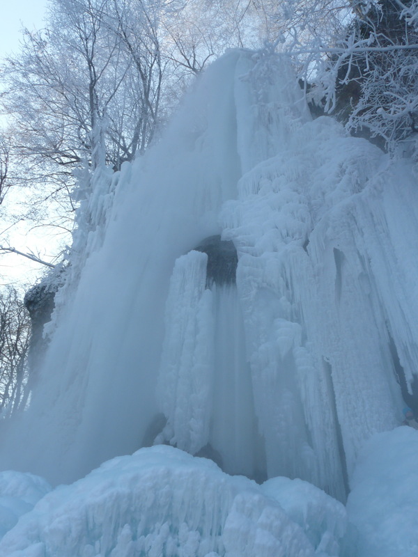 高清冬季冰瀑图片