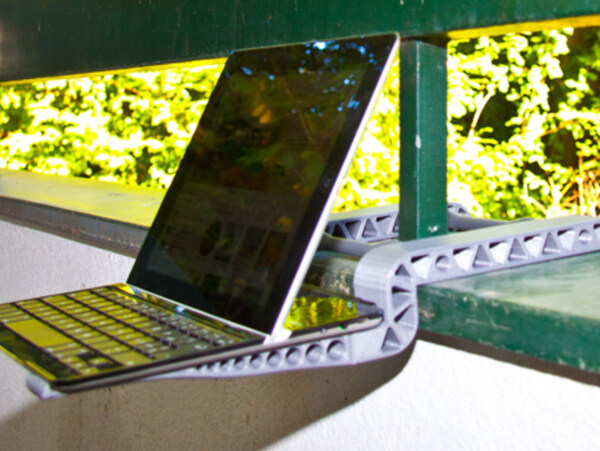 ipad羅技陽(yáng)臺(tái)的桌子