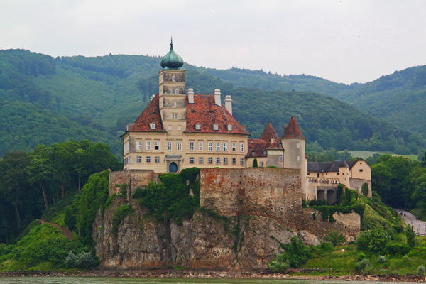 古典欧洲古堡风景图片