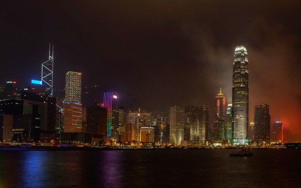 香港在夜間圖片