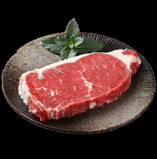 一片新鮮生牛肉與薄荷葉
