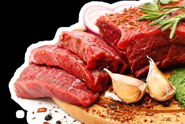 案板上的新鮮生牛肉配香草裝飾