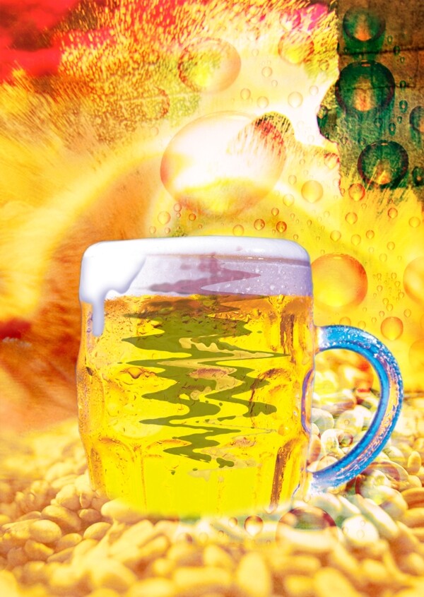 装满啤酒的玻璃杯图片
