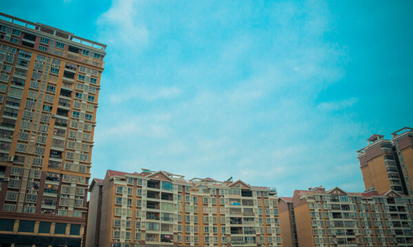 城市建筑楼层照片