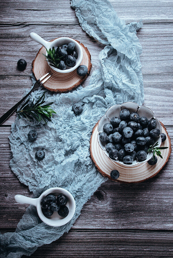 蓝莓水果果实背景海报素材图片