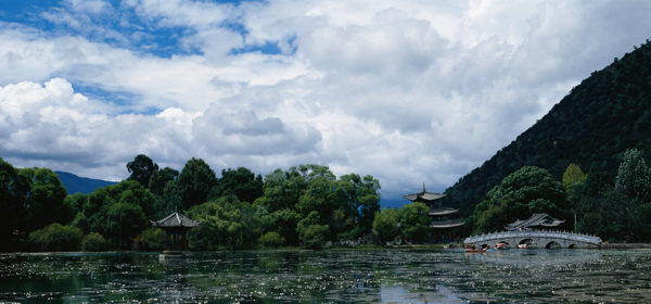 旅游景区建筑