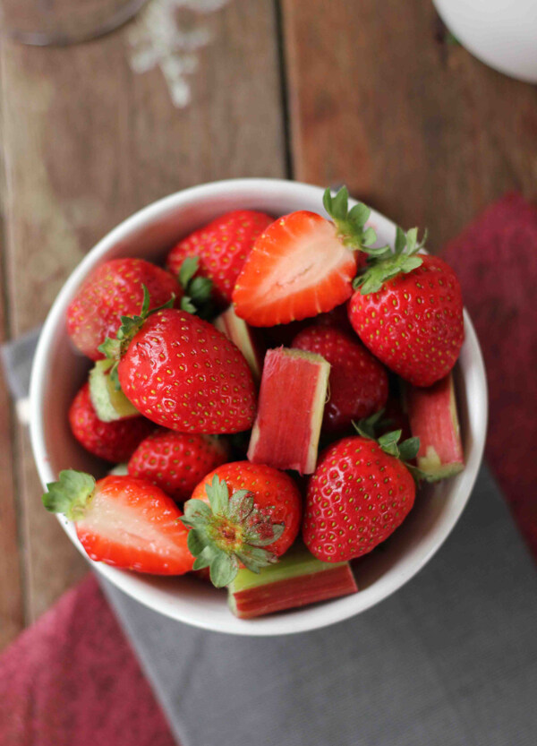 草莓果酱酸奶布丁图片