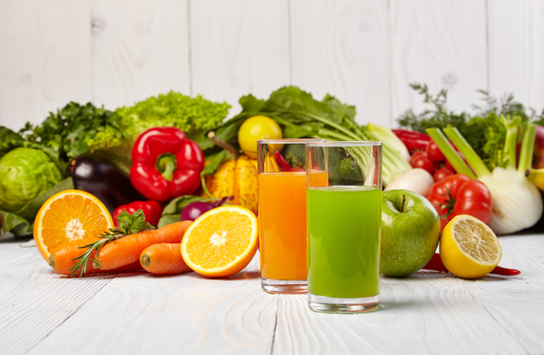 果汁蔬菜汁与蔬菜水果图片
