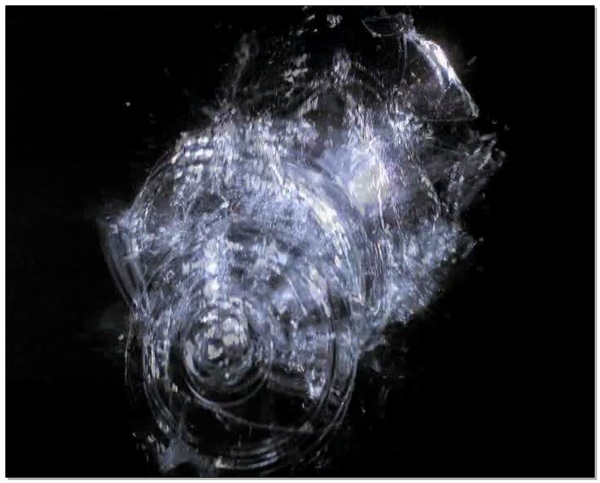 透明水滴视频素材