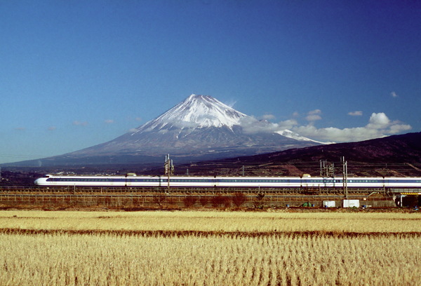 唯美日本富士山风景图片