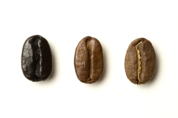 三粒咖啡豆图片