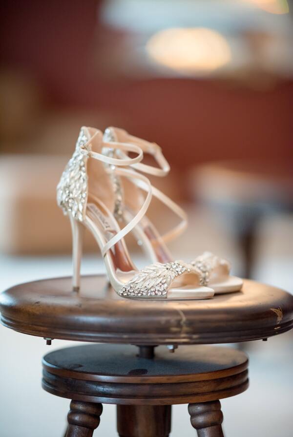 婚礼高跟鞋