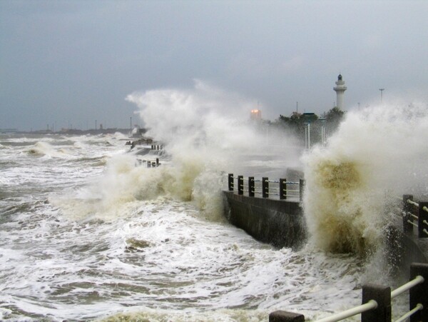 海浪图片