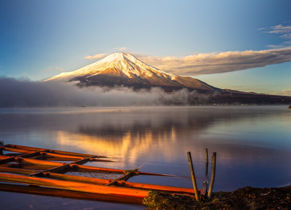 唯美日本富士山风景图片