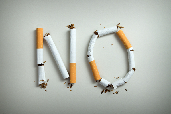 香烟组成的NO图片