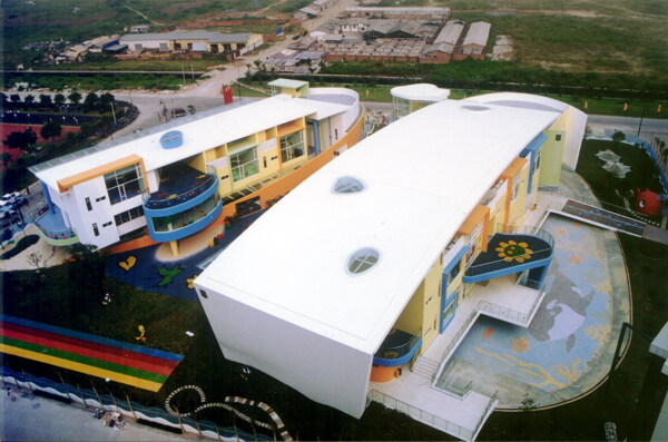 三层外观舒适型简易幼儿园建筑设计图