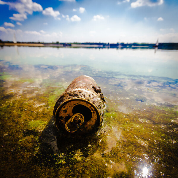 水污染摄影图片