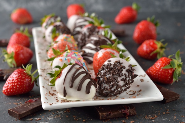 草莓巧克力食物