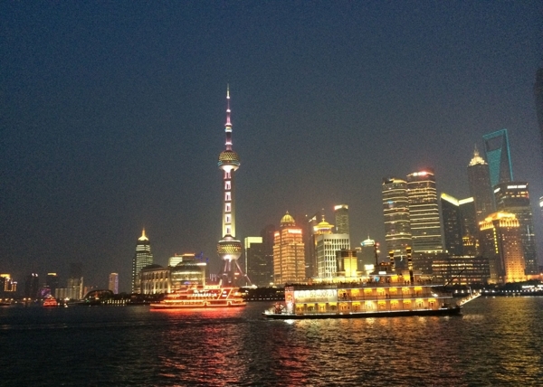 上海东方明珠夜景图片