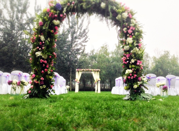 婚礼拱门图片