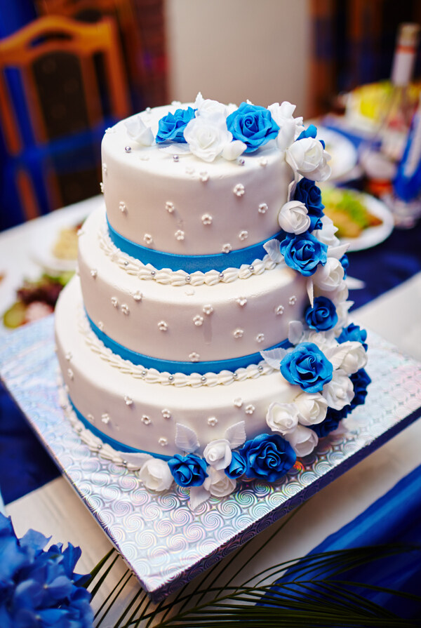 蓝色婚礼蛋糕图片