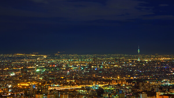 鸟瞰城市夜景图片