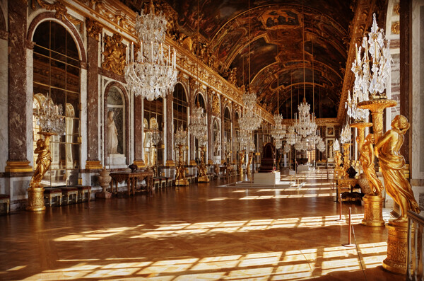 凡尔赛宫殿大厅内景