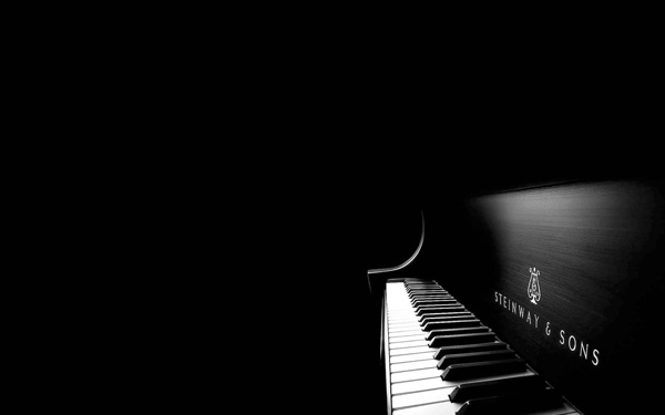 钢琴黑色图片