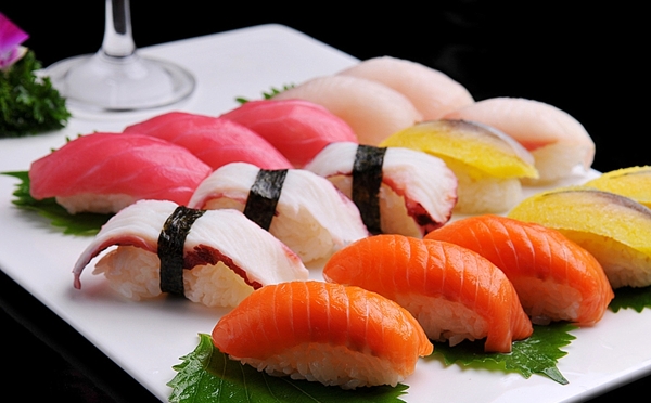 五彩寿司图片