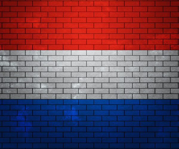 荷兰在砖墙上的旗帜