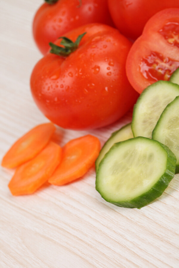 西红柿黄瓜片图片