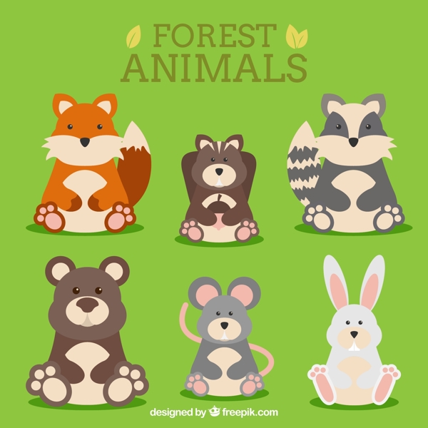 有趣的森林动物坐着