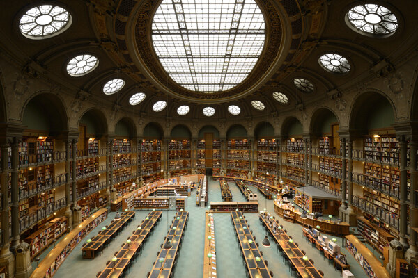 欧式大型图书馆