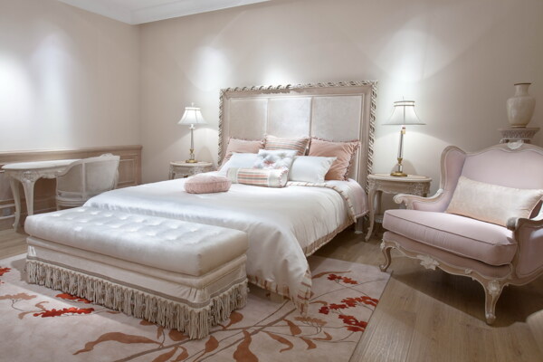 室内卧室欧式奢华简洁床头设计