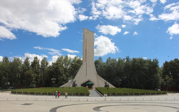 和平解放纪念碑