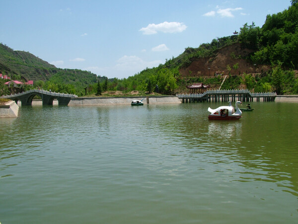 泾川田家沟图片