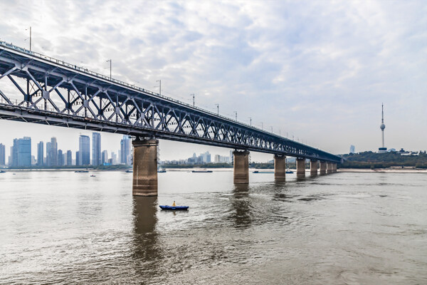 武汉长江大桥风景图片