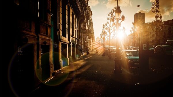 日出街道图片