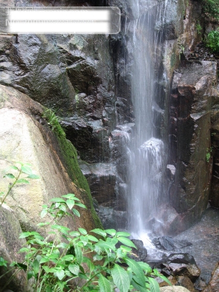 瀑布石绿色植物群山杭州德清莫干山